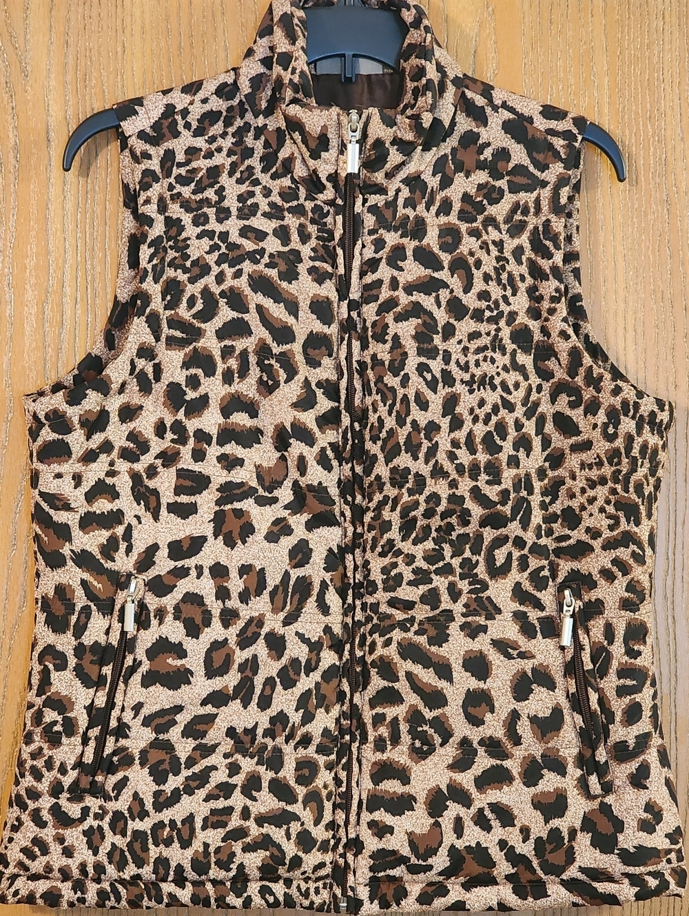 Jane Ashley Women's Animal Print, Full Zip Lightweight Puffer Vest, Pockets Sz M